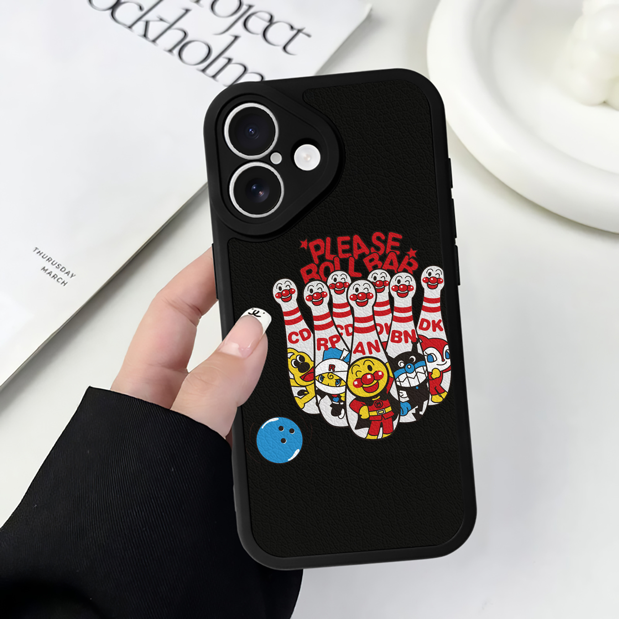 （画像用） アンパンマン Anpanman 【iPhone 16シリーズ対応】シリコンスマホケース（レザー調） 材質：シリコン